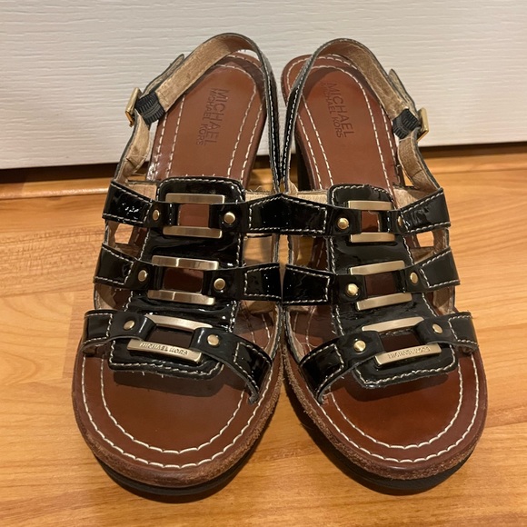 Michael Kors Black & Gold Heels - GUC! - Picture 1 of 4